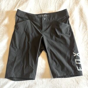 Like New! Fox Ranger Women’s Mountain Bike MTB 11” Shorts